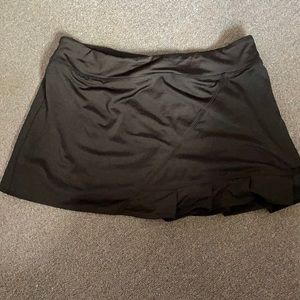 Swim/Athletic skort w/ pockets